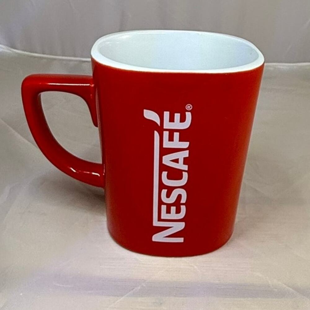 Nestle Nescafe Red Ceramic Coffee Mug 11 oz White Logo Promotional Cup